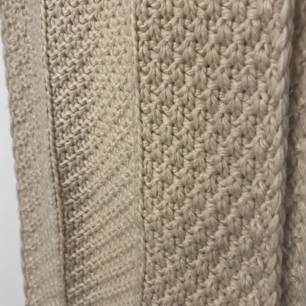 H&M Scarf - Picture 2 of 4